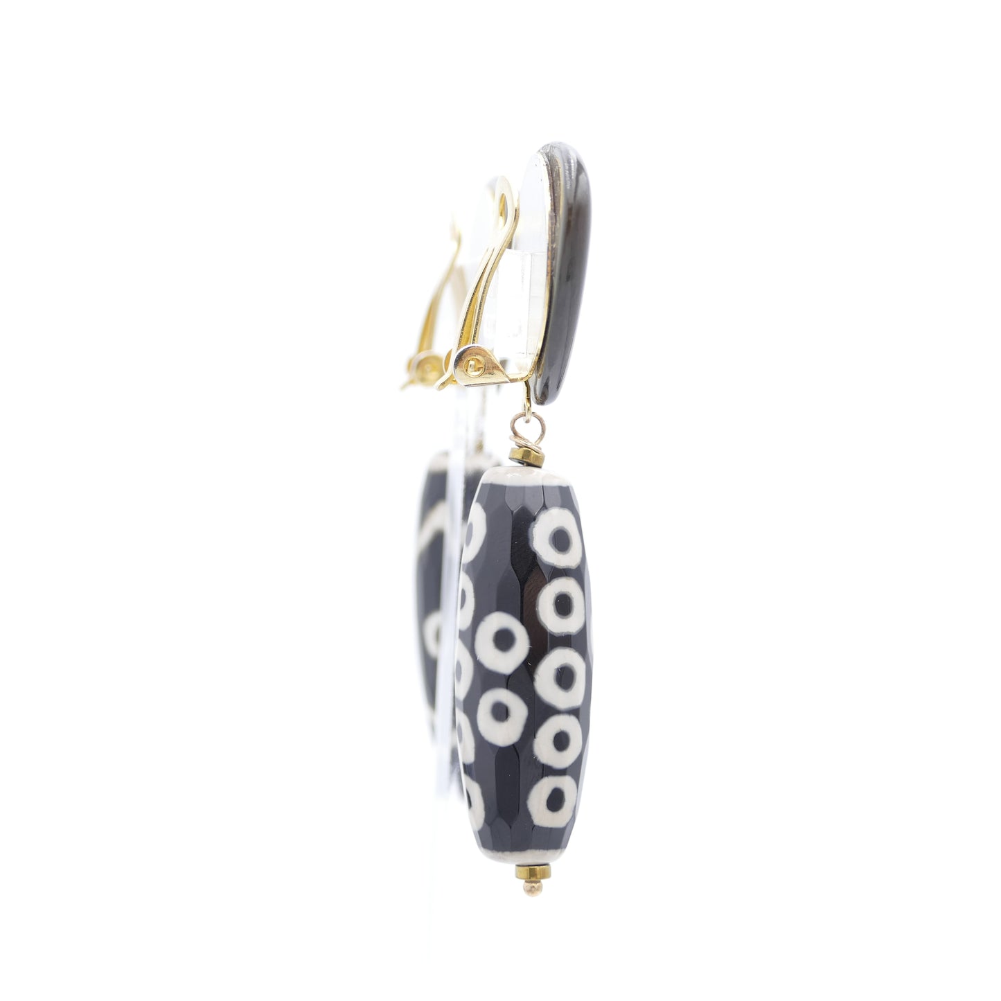 Giane Ohrclips Schwarz & Beige Mit Perlmutt Perle