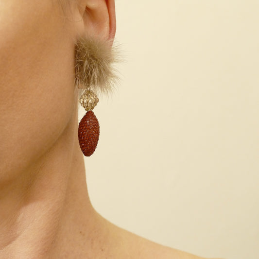 Ohrringe Fell-Pelz Ohrclips Mit Rot Perle