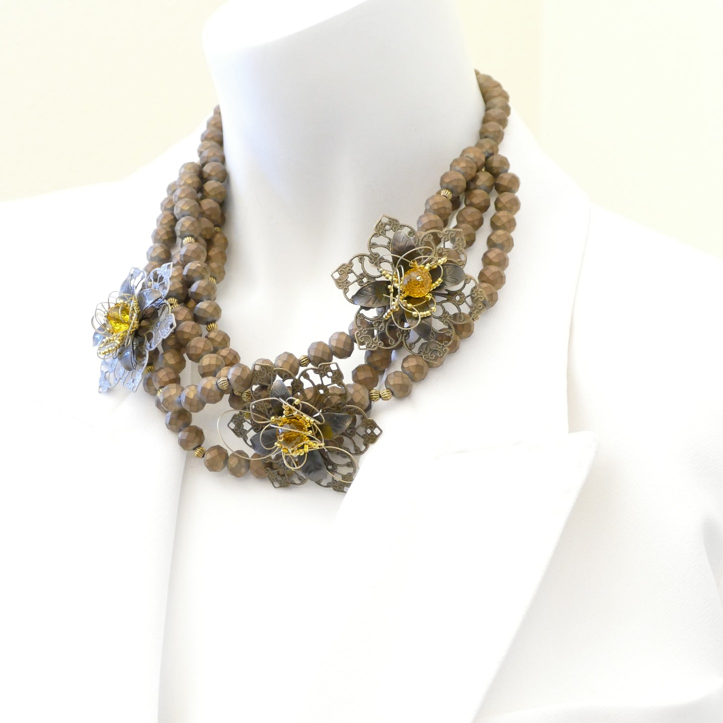 Breda Kette Bronze Blume