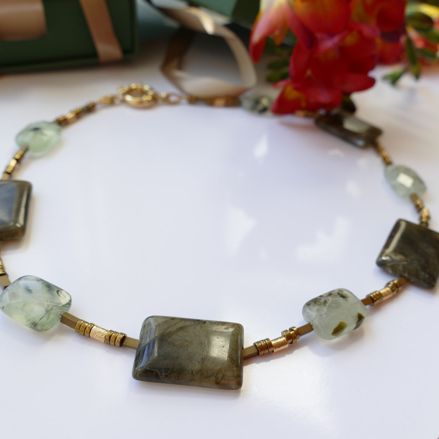 Dandara Labradorit Kette Mit Hämatit Stein