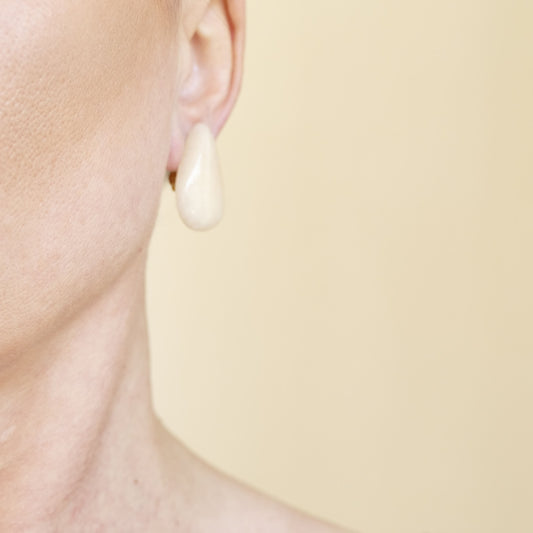 Jade Ohrringe Ohrclips in Beige Farbe