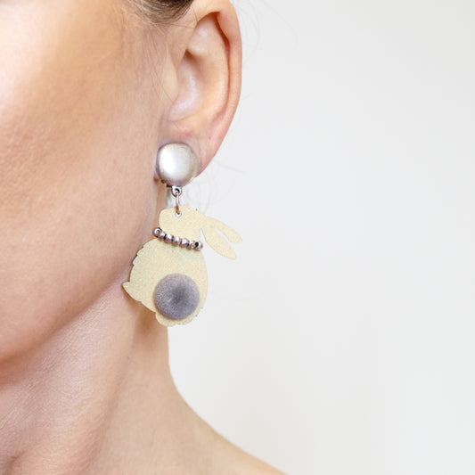 Lili Grau Fell Ohrclips