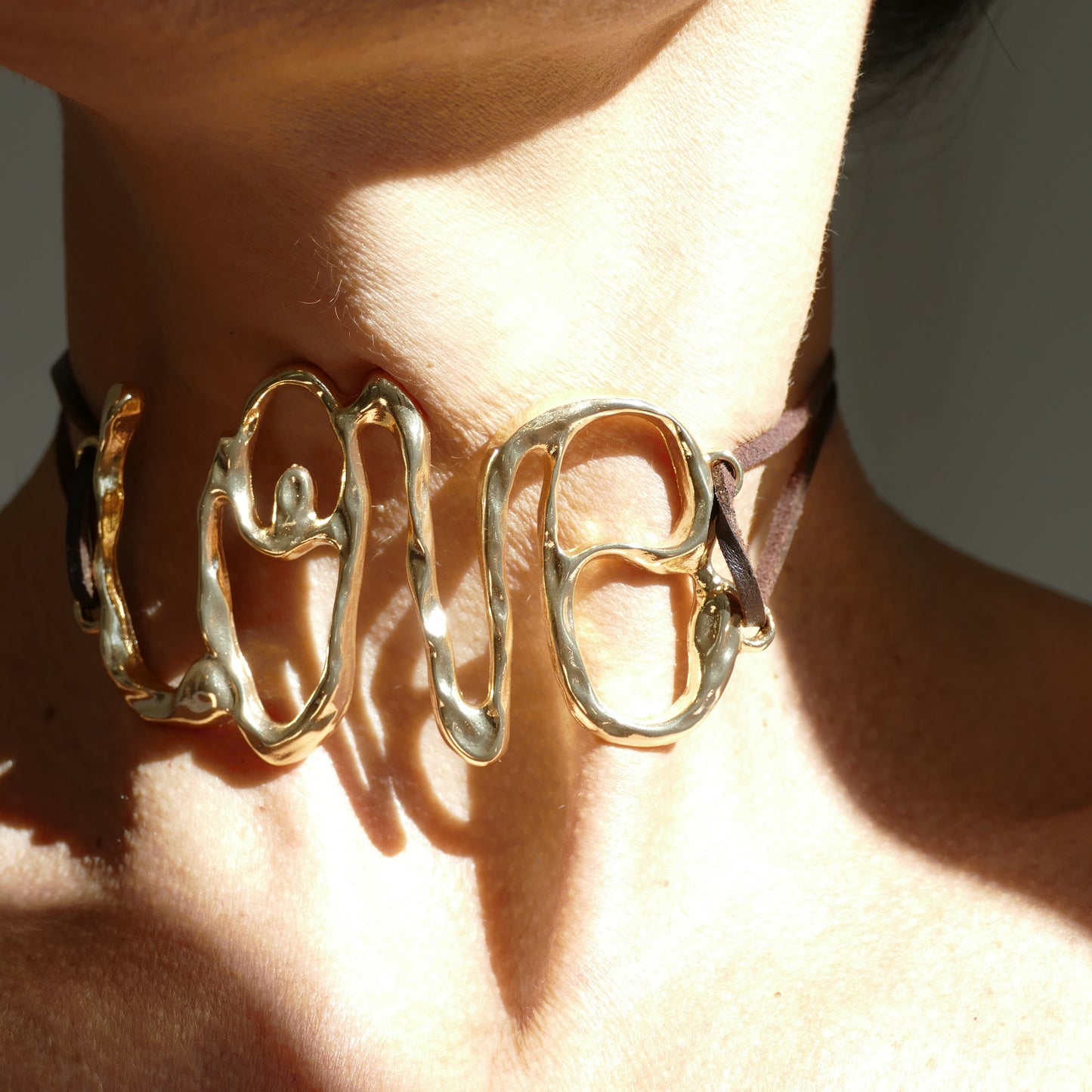 Choker Halsband Gold Kette Love