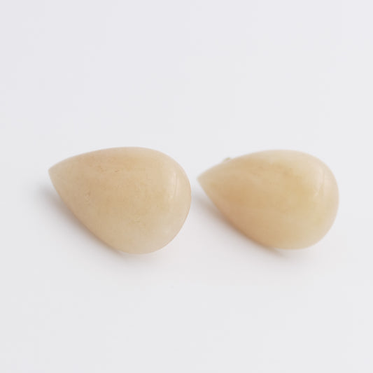 Jade Ohrringe Ohrclips in Beige Farbe