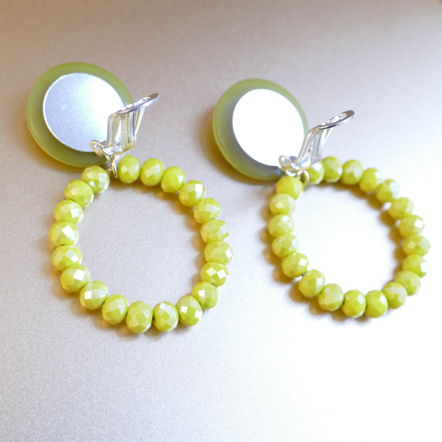 Carla Ohrringe Ohrclips Creole Mit Gelb Perle