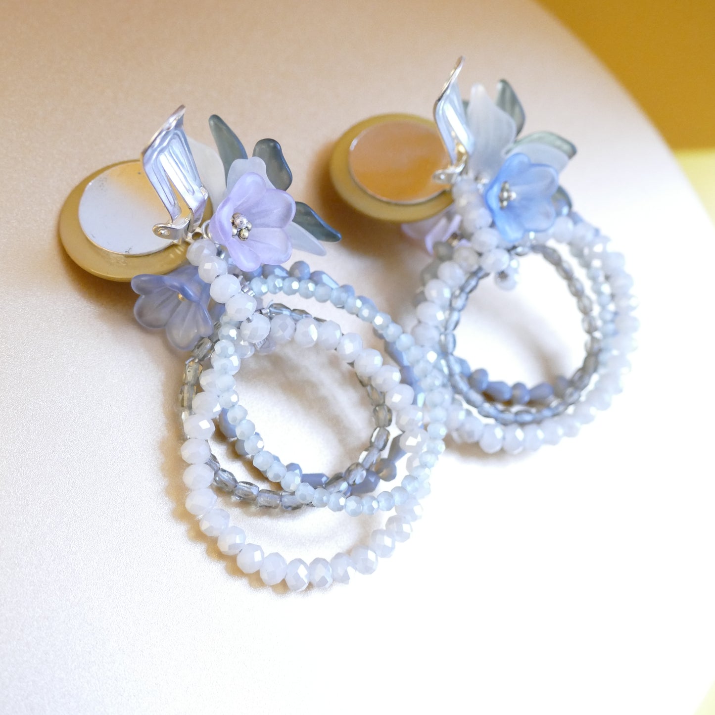 Lilian Ohrclips Creole Mit Blumen