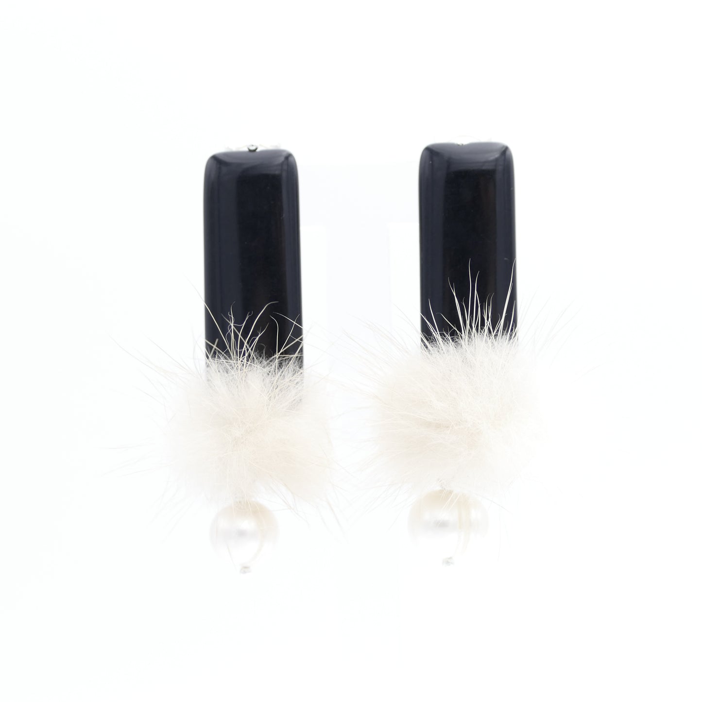 Onyx Ohrringe Ohrclips Versilbert Mit Fell Pelz Und Perle