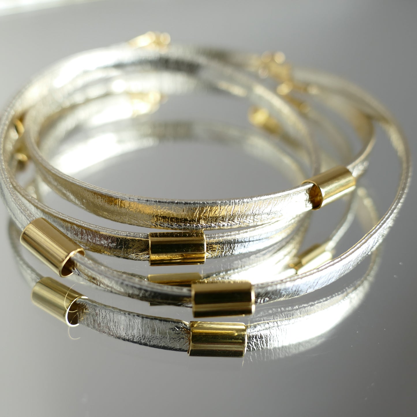 Dada Wickelarmband Rot & Gold Leder Mit Gold Perle