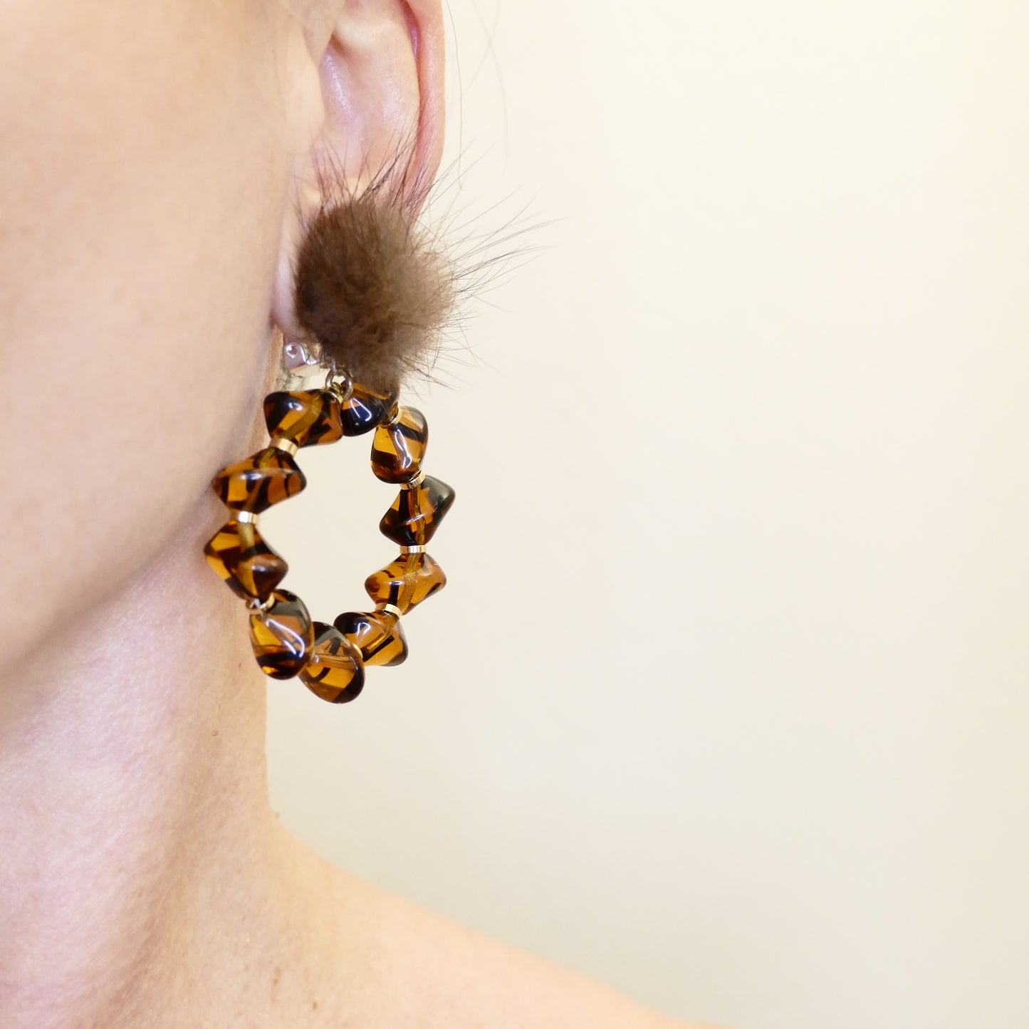 Tigresa Ohrclips Braun