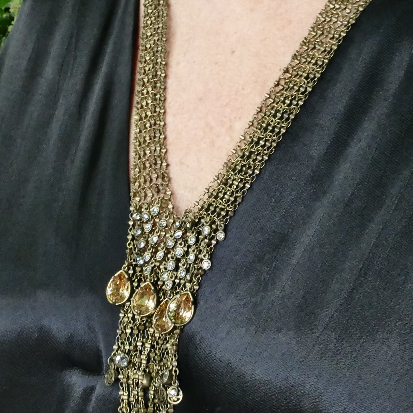 Jaandara Bronze Kette mit Swarovski Kristall