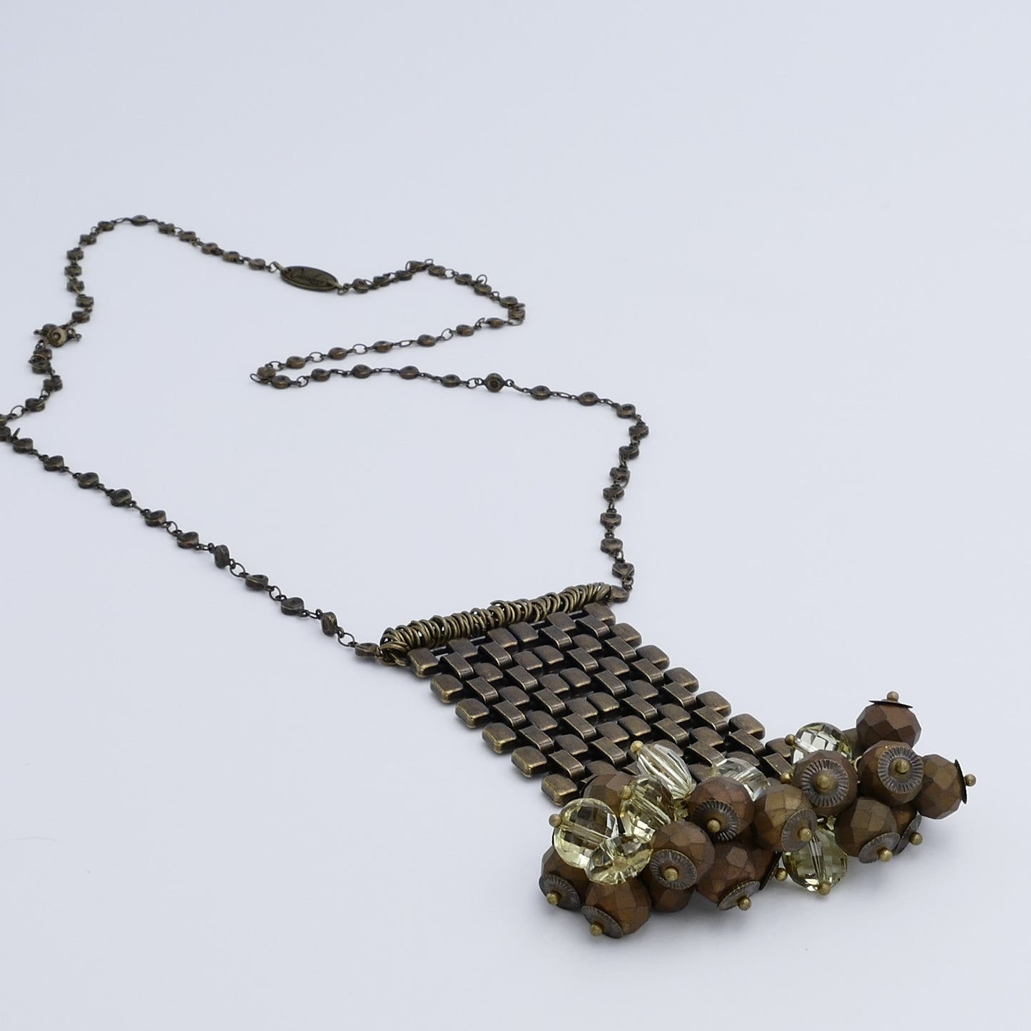Lange Kette Bronze Janjai Mit Glasperlen Und Goldenen Bronze Perle