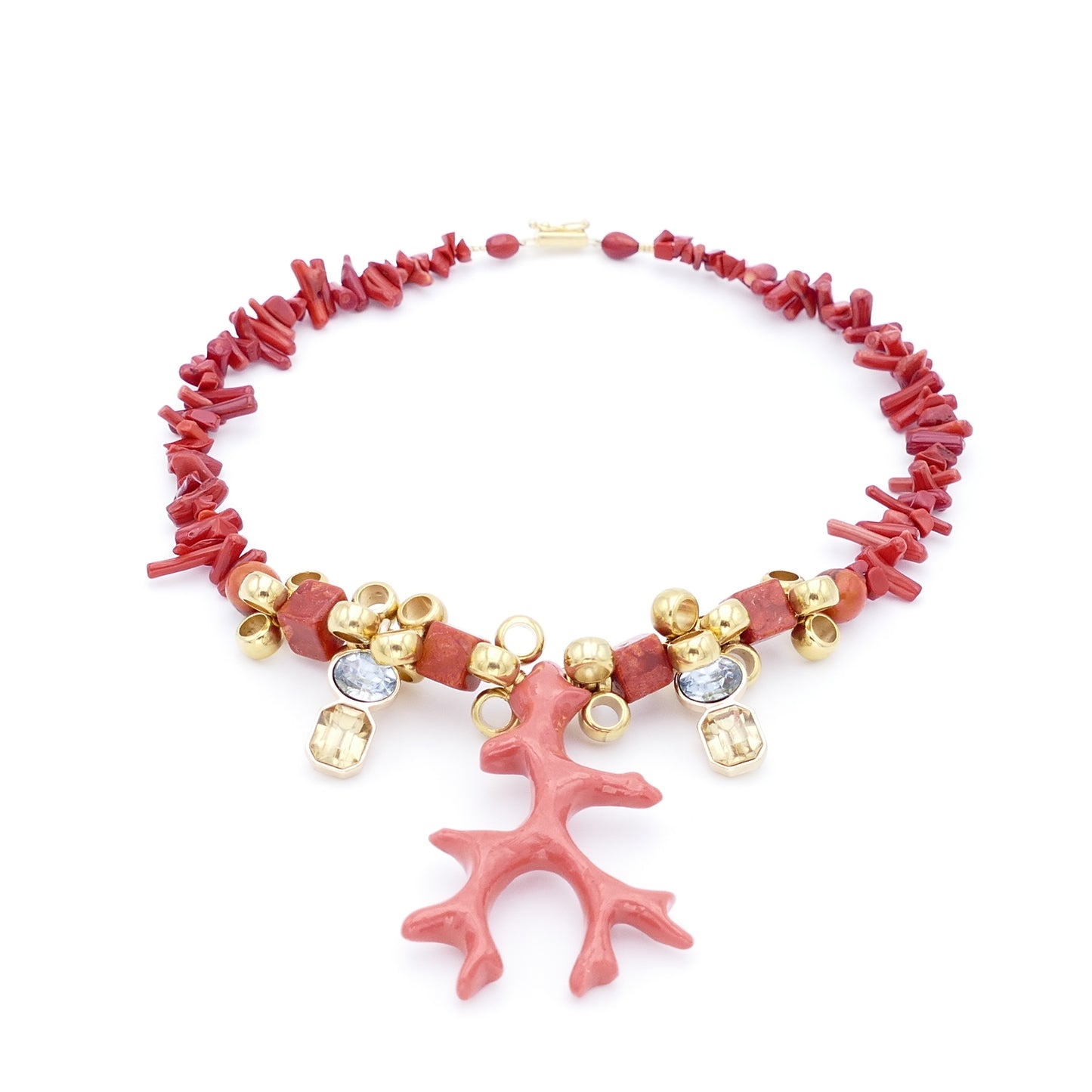 Cora Kette aus Rot Orange Koralle Mit Kristall Anhänger
