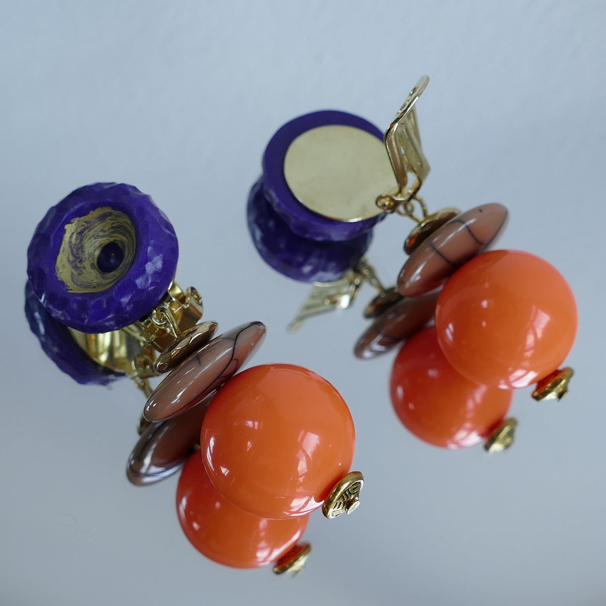 Daya Ohrclips Orange Mit Gold Und Líla Farbe