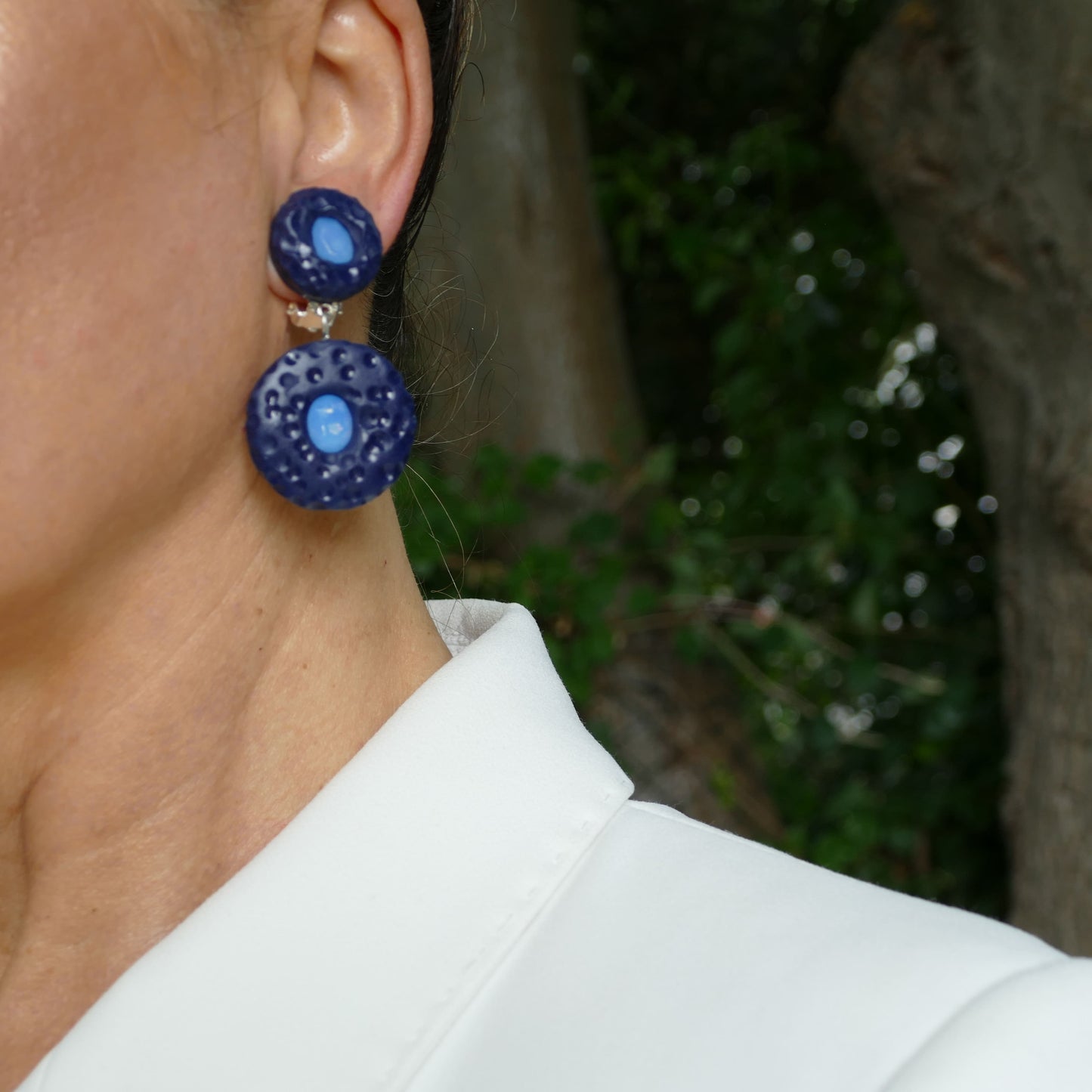 Luka Ohrclips Contemporary Design In Jeansblau Farbe